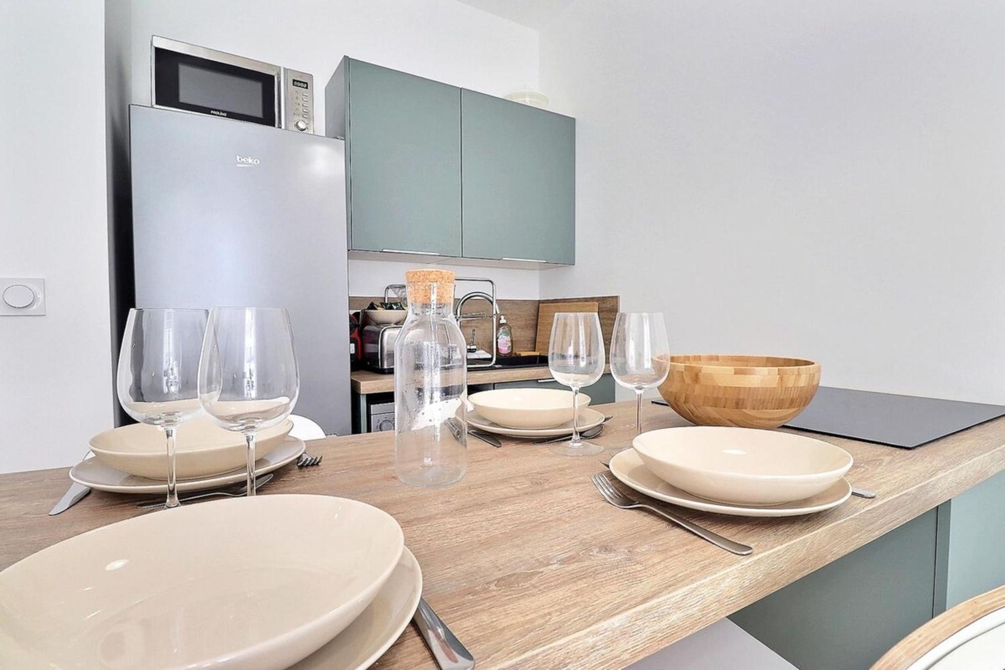Magnificent Newly Renovated T3 - Parking - * Villeurbanne